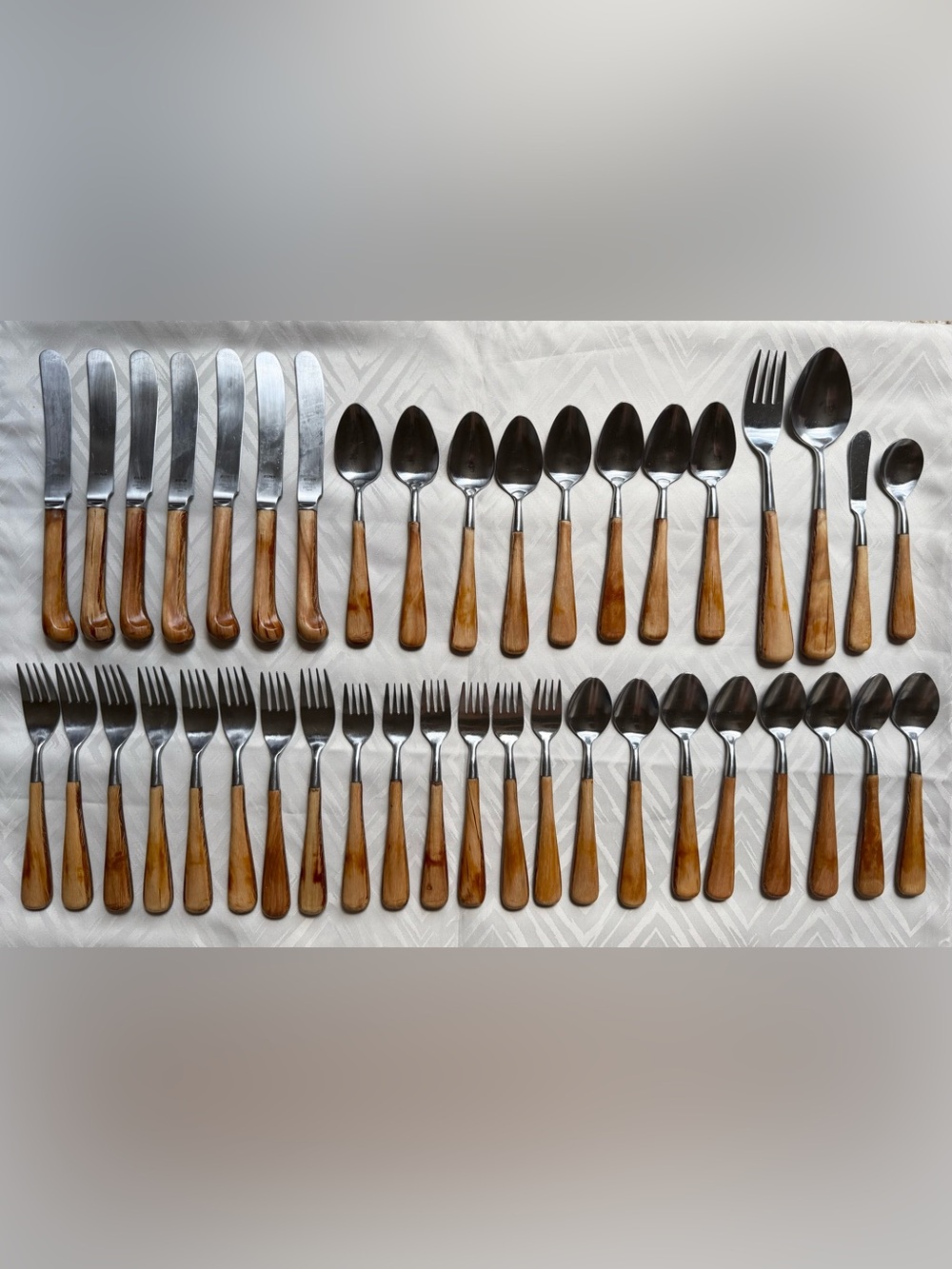 41 VTG Aspen Trend Pacific Japan Wood-Handle Flatware Set Stainless Steel Wooden